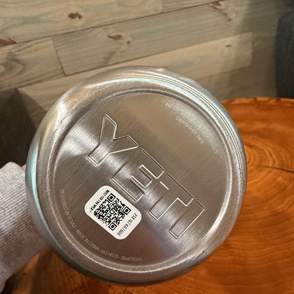 Yeti Pink Stainless Steel Water Bottle - Picture 7 of 7